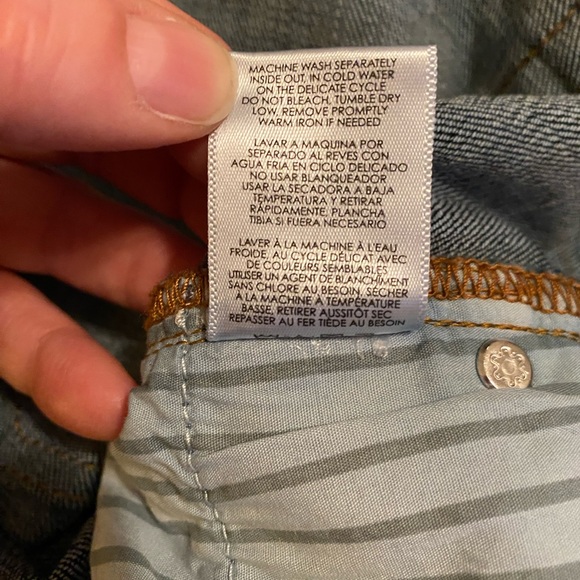 CAbi 3937 Slim Boyfriend Jeans Star Print Celebrity Wash Raw Hem - Picture 15 of 15